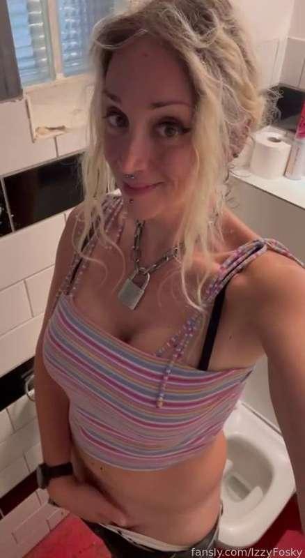 izzyfosky image #2