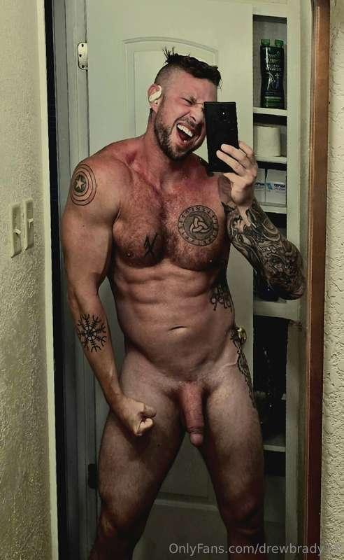 Officially 251 lbs Feeling fucking beefy You craving beef fo..