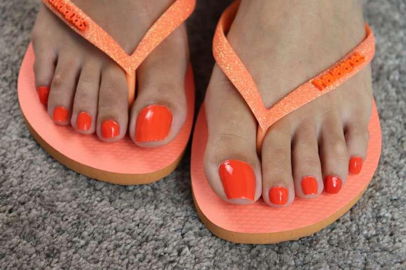 brunagoddess image #0