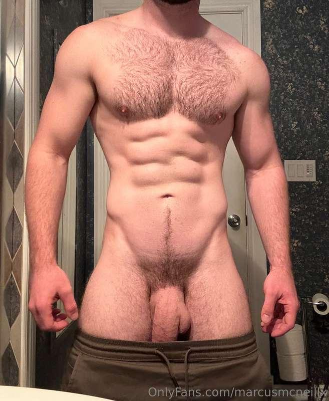 I accidentally sent these pics to my boss. He opened it befo..