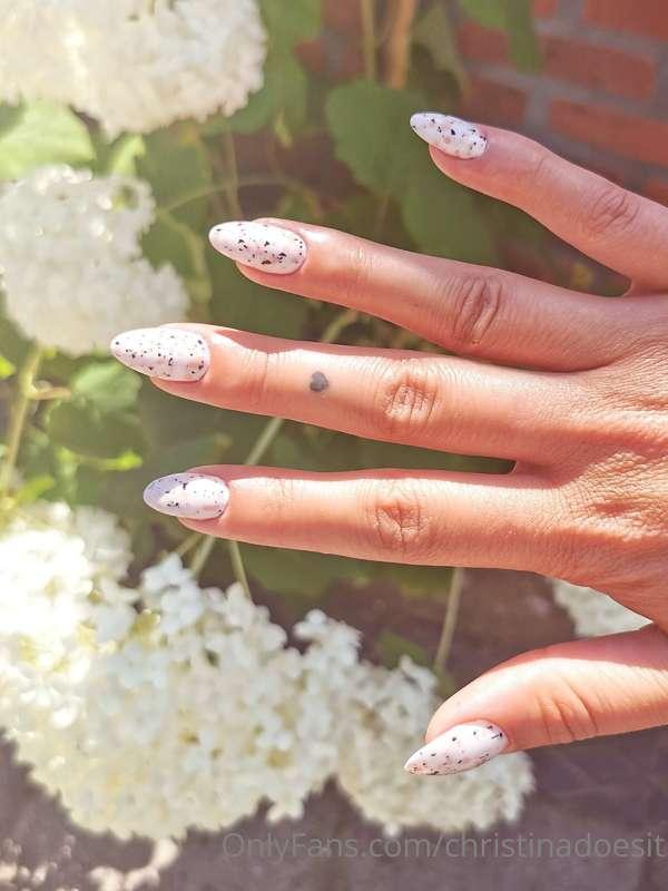 I love using terrazzo in my designs so why not put it on my ..