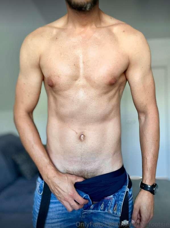 @luk_theduke  Unlock my collection of hot photos and videos,..