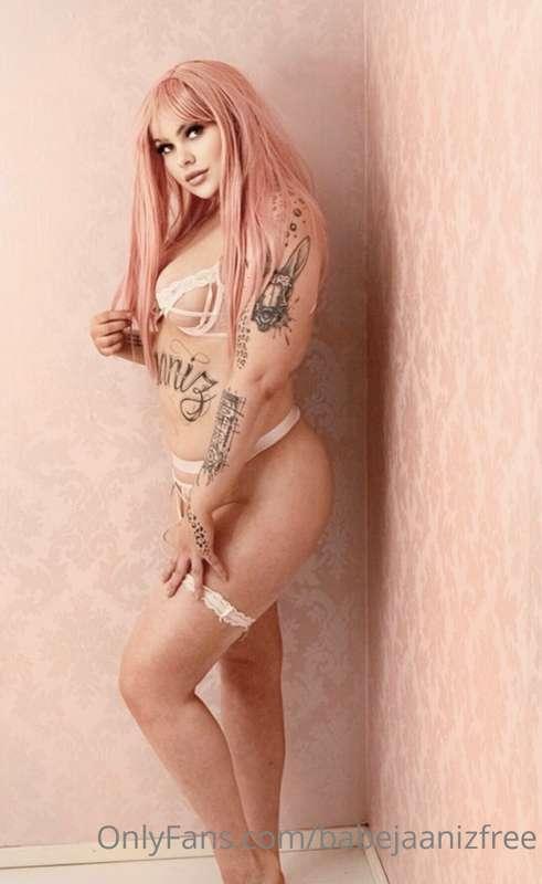 💕 Ystävänpäiväale nyt -60% eli 4.40$ 💕 @babejaaniz

www.only..