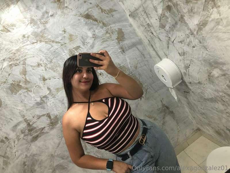 What does that top look like?🤔🤭
