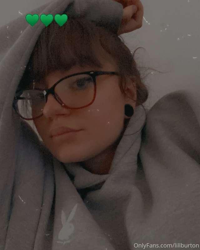 Hey there 😜🖤