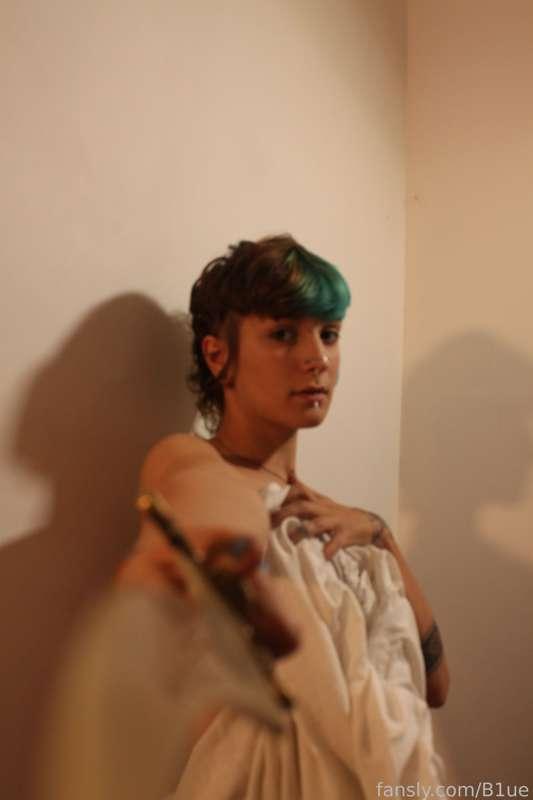 b1ue image #11