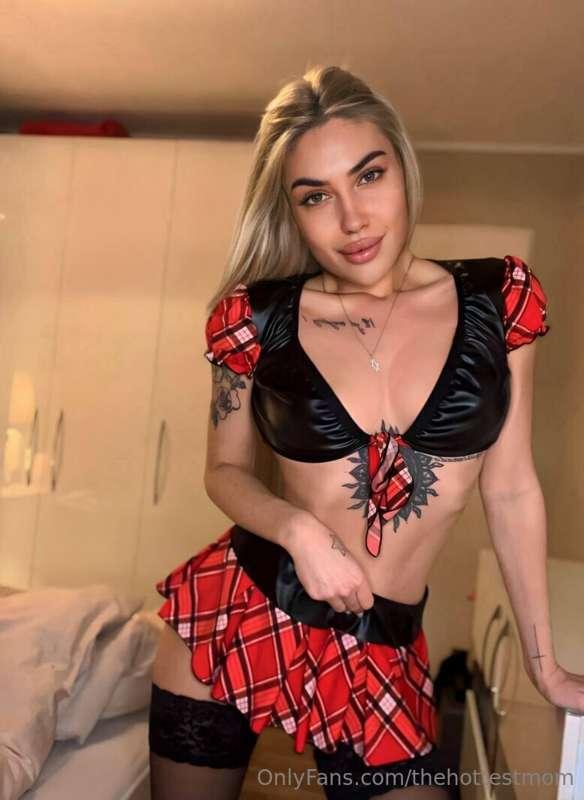 🎀FREE SUBSCRIPTION🎀
Gorgeous doll for your hot desires @kari..