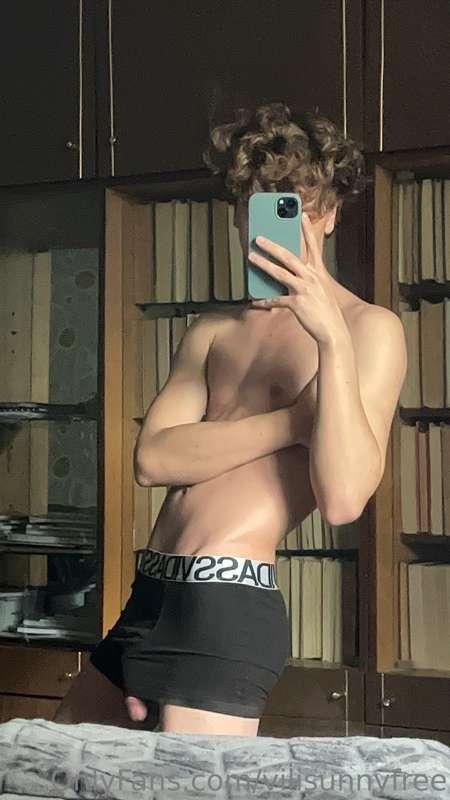 vilisunnyfree image #0