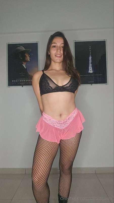 Do I look cute in this pretty skirt and with my beautiful fa..