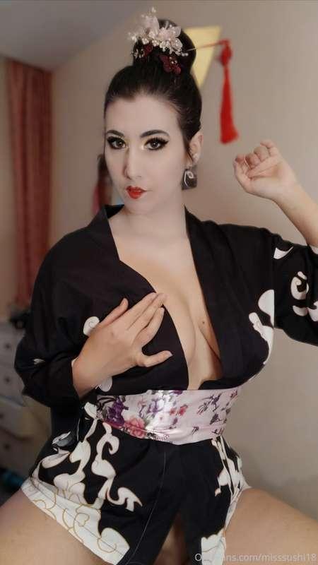 Que es lo que mas os gusta de mi OnlyFans?💖 
Regaladme unos ..