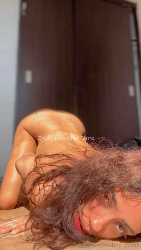 Buenos dias a todas esas personas que les gustaría follarme ..