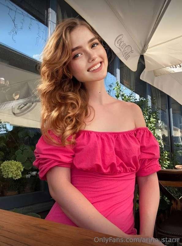 ❣️this sweet girl @your_zoe will warm you up and wake up you..