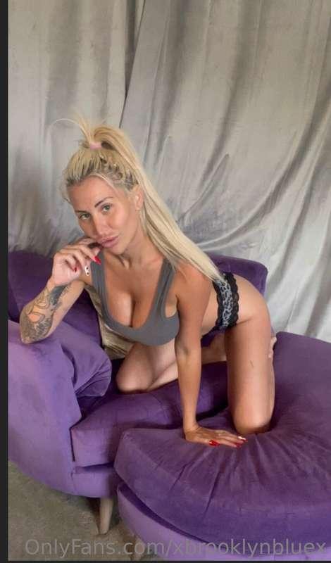 Who woke up horny this morning? 