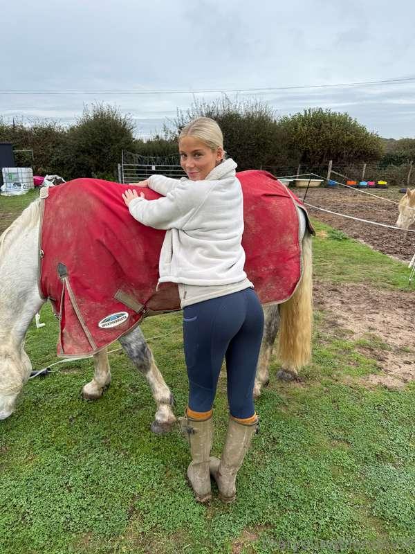 Horsing around as usual 🤪