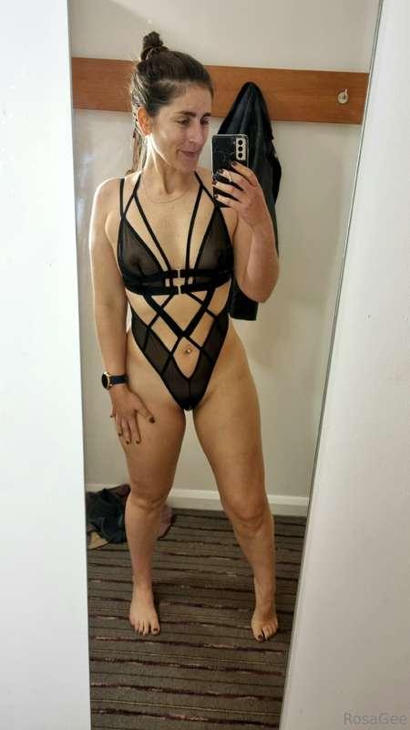 The "for later" outfit for my swingers party tonight 🙌