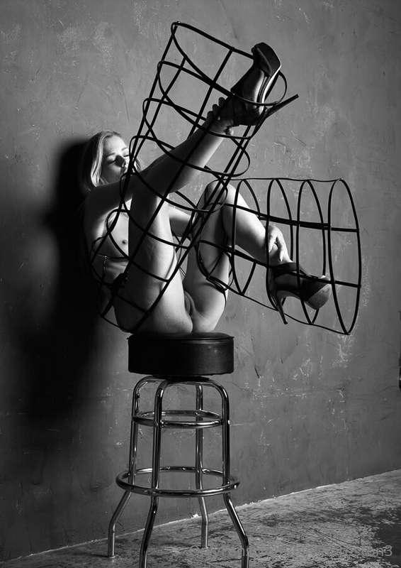 oliviapreston3 image #3