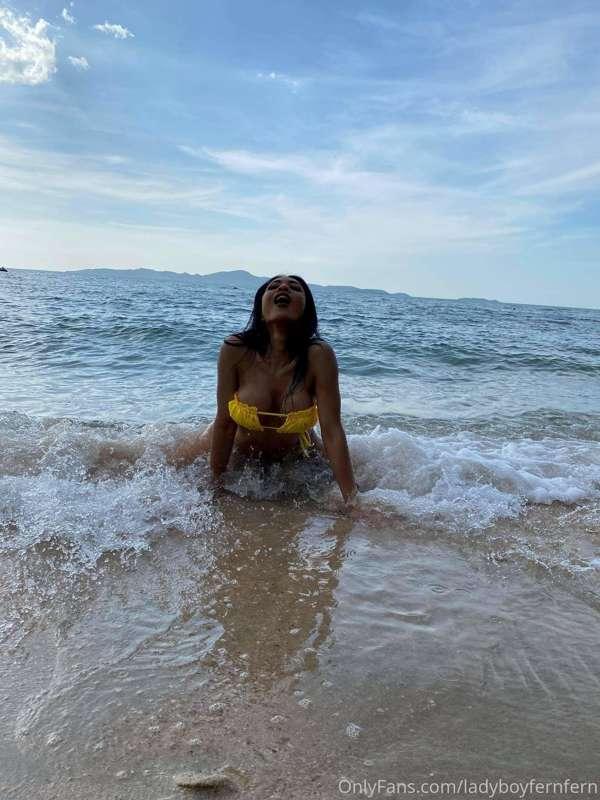 Should i eat👅 come join me have good promotion 15%off for yo..