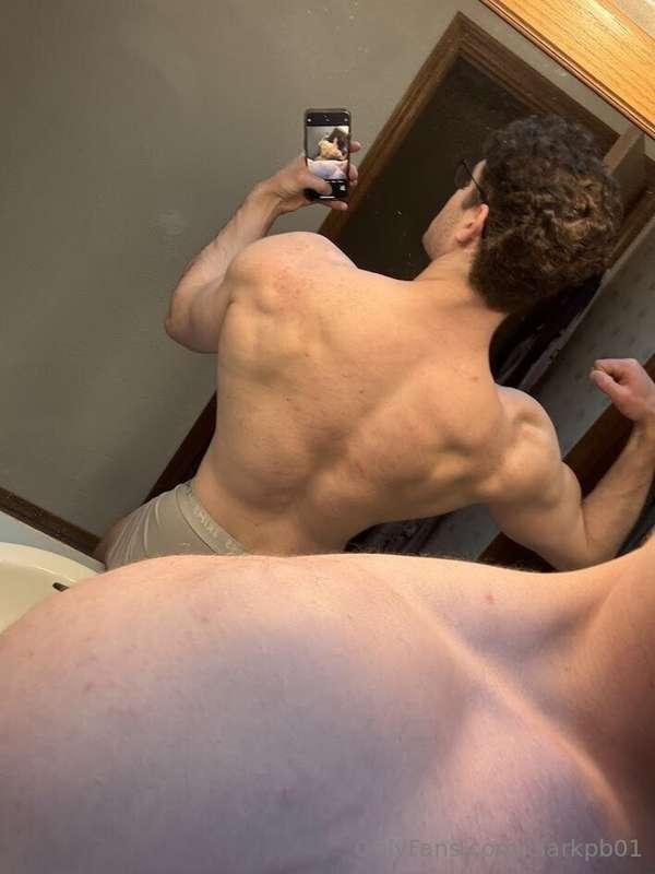 Feeling really productive and sweaty today 🥵