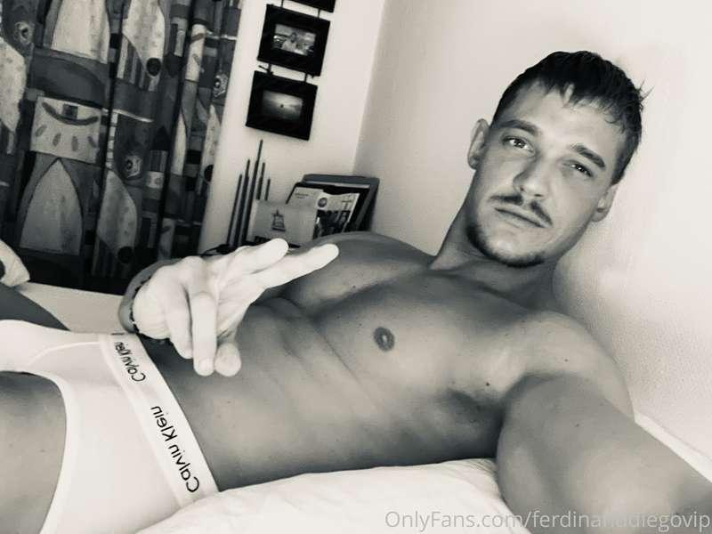 Have a good sleep u guys 🔥😏🍆 Night. X