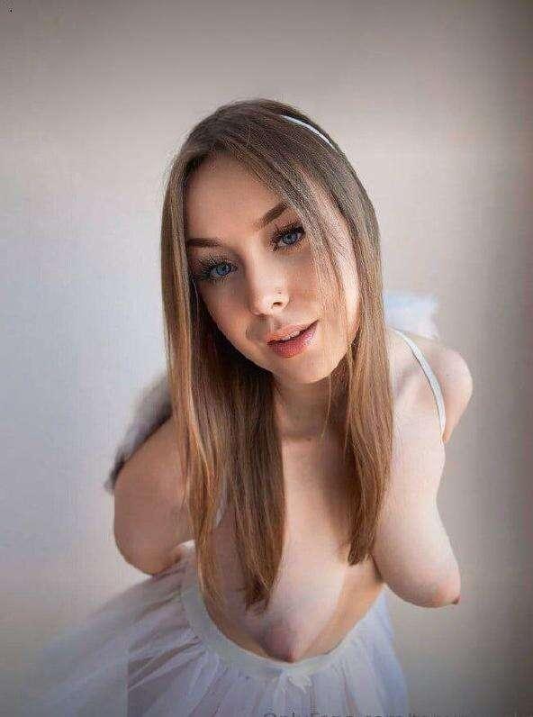 @aphroditeglow turned her VIP page free 😲👇 This beauty 👉@aph..