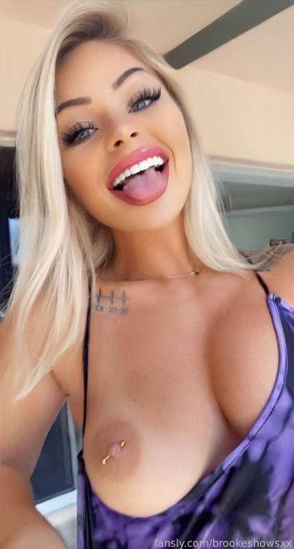 brookeshowsxx image #0