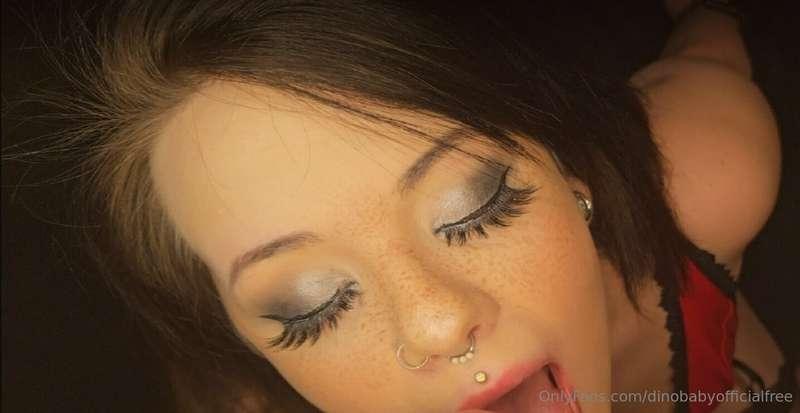 I want you to use my freckles as target practice 🥰will you c..