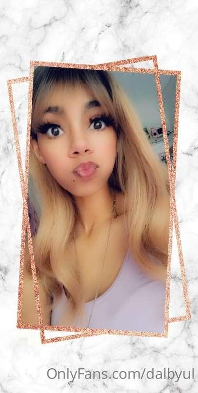 Heheh love being cute 🥰😍💕

✨️💫💕 Likes, Tips and comments are..