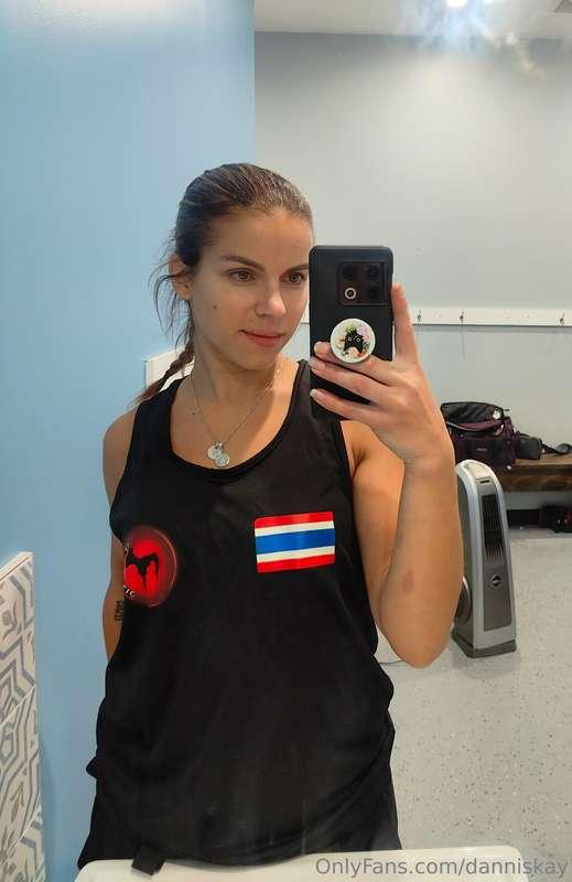 Guess who's back in Muay Thai, baby 🖤😈🥊   I think 1/2 of the..