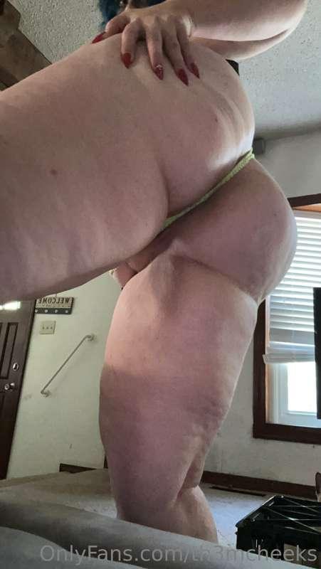 th3mcheeks image #1