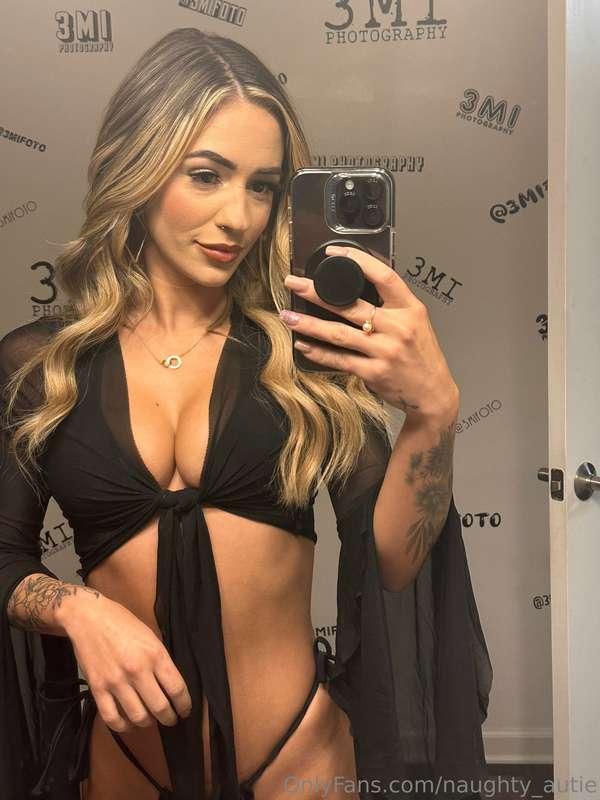 Say hi to ***your goddess*** 🔥