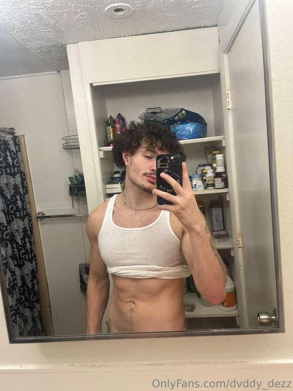 What are we getting into today 😏😏??