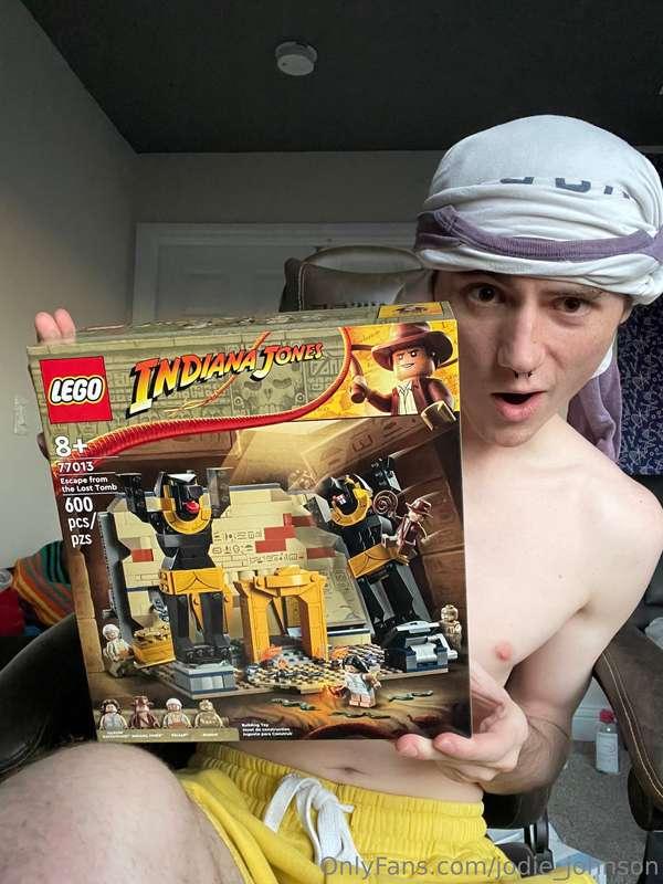 thinking about getting nakey, going on live, and building a ..