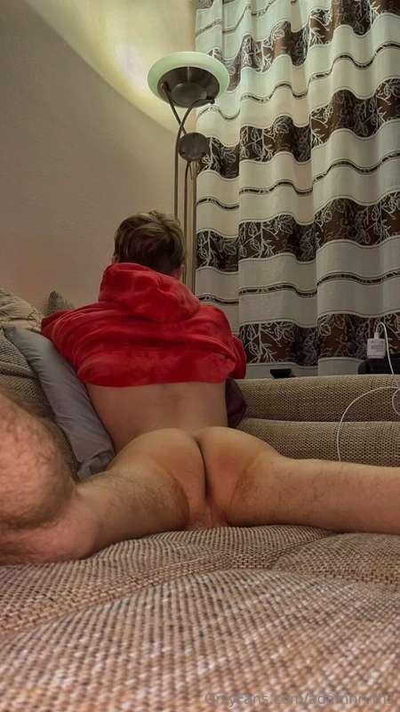 adamhrvth1 image #0