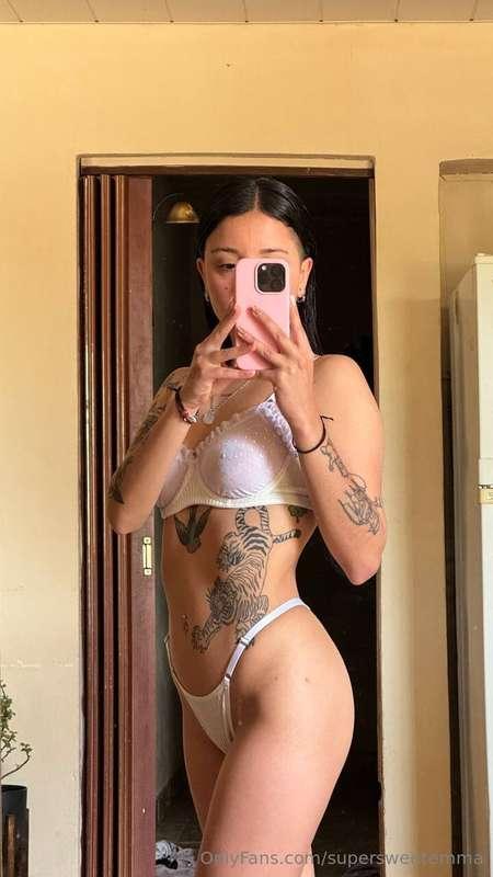 Which boob would you start sucking, left or right