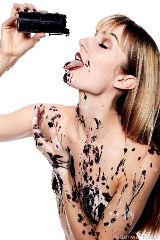 kittenwithfangs image #1