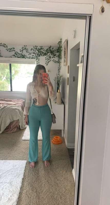 yesterday’s fit 💗 do we like?