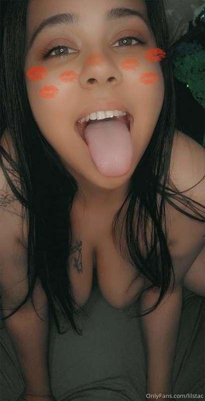 @Princessbratcat Come follow this Squirting latina 🤩 top 3% ..