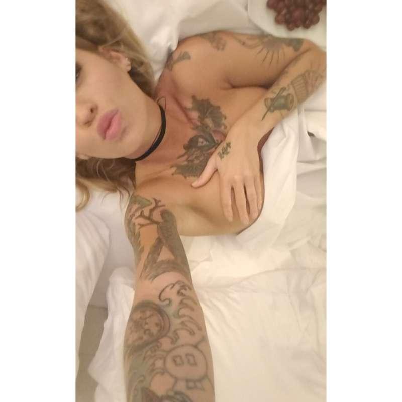 Goodnight. Tomorrow I get my ass fucked.