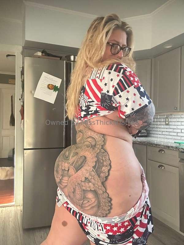 missthickntatted main image