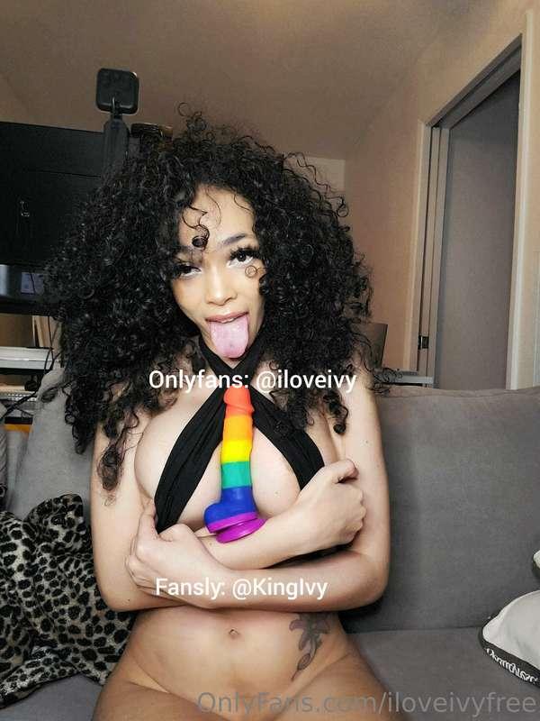 Want to see all my naughty pictures & videos? Subscribe to m..