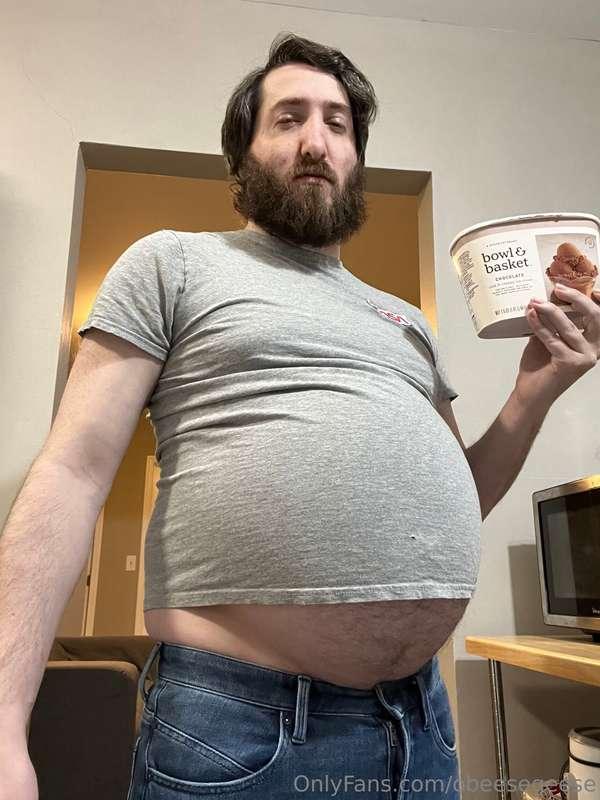 To celebrate the start of my OnlyFans I’m chugging melted ic..