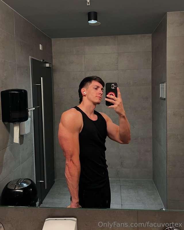 😈😈