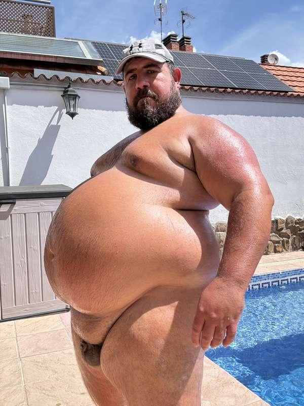 Fat don’t stop piling up…