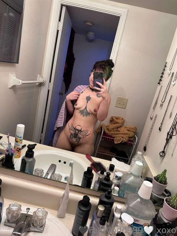 Saniderm is off the new tattoo, now look just how beautiful🥹..