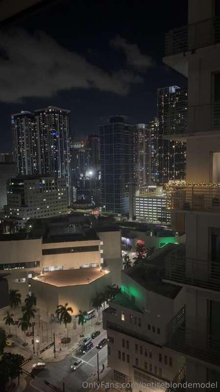 petiteblondemodel image #9