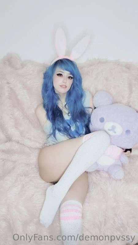 Emo Bunn hewoo