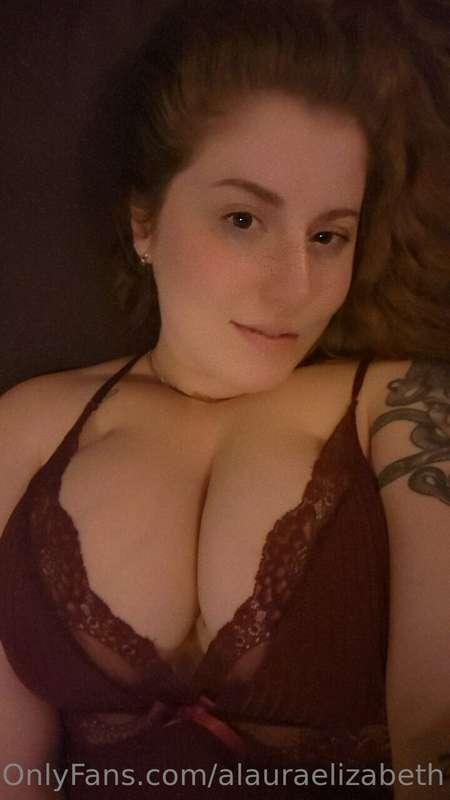 What would YOU like for valentines day Daddy? 
I aim to plea..