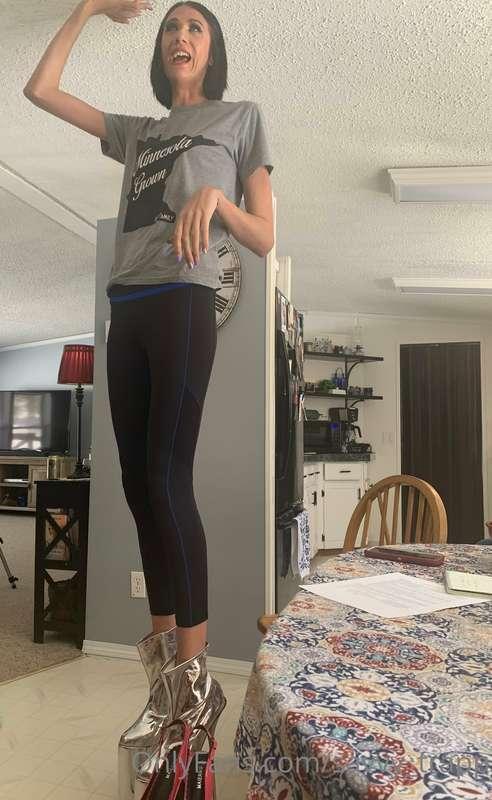 savvy_trapp image #30