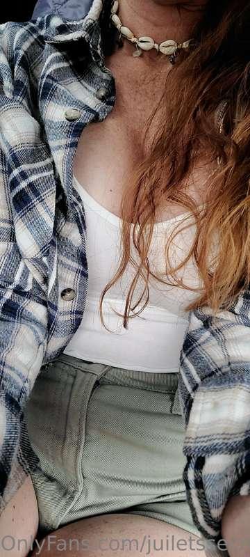 Too much cleavage for a Friday or not enough??? 🤔