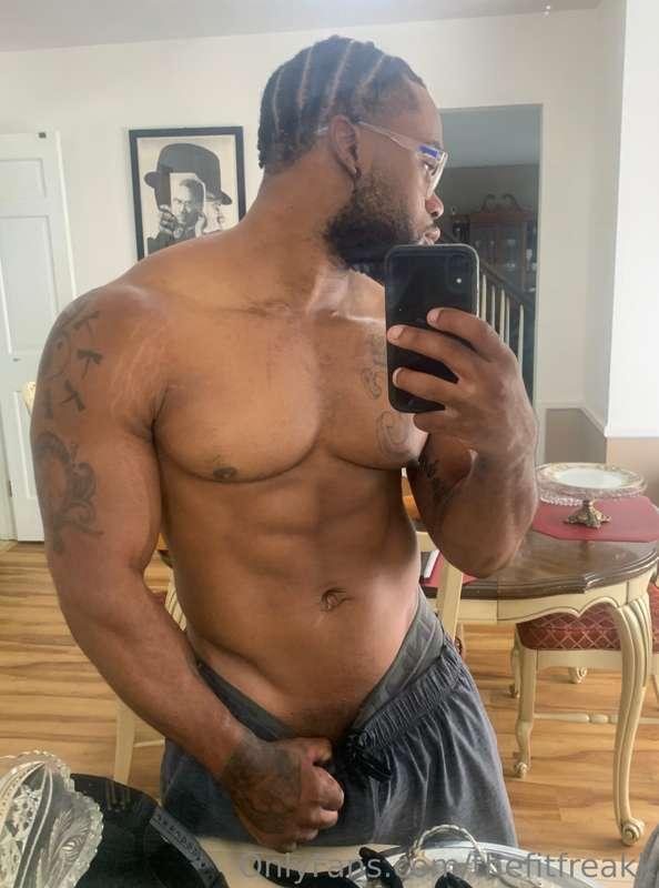 thefitfreakk image #0